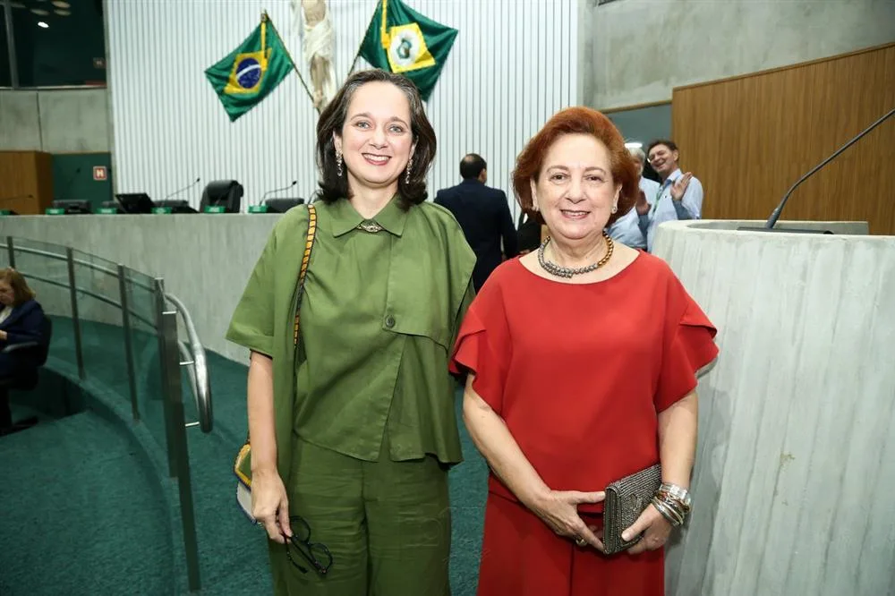 Anya e Ada Pimentel