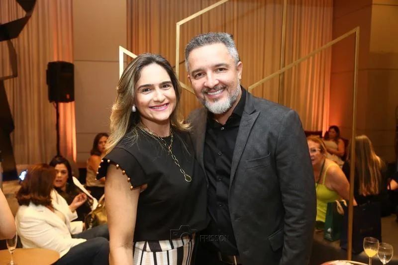 Alessandra Frazão e Fernando Muniz