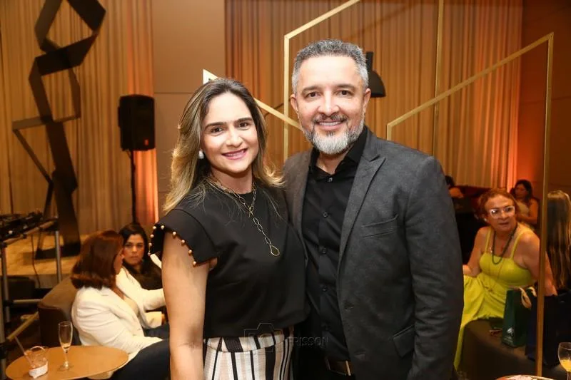 Alessandra Frazão e Fernando Muniz