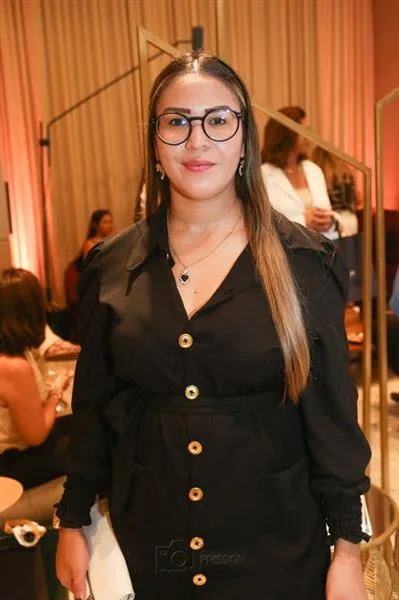 Esther Oliveira