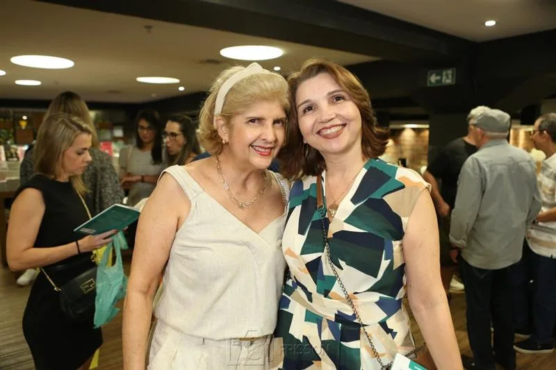 Hercilia Girão e Debora Chaves