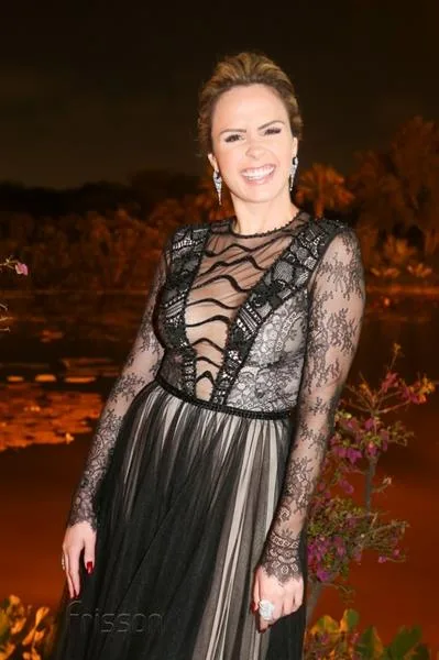 Ana Paula Renault