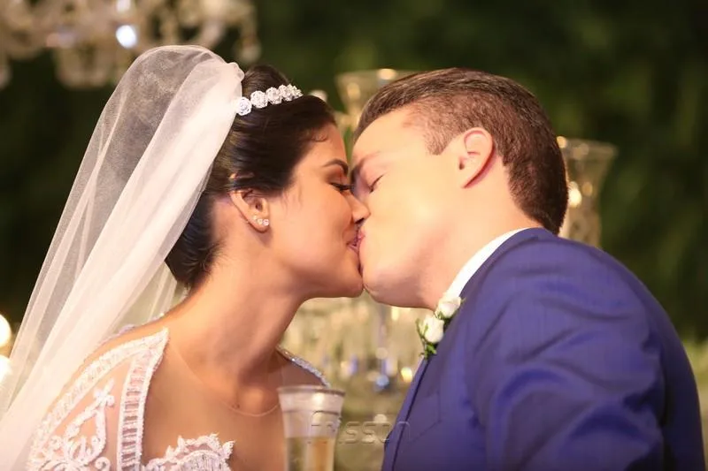 Beijo dos Noivos