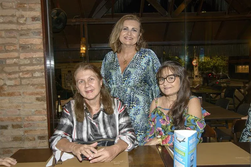 Andrea Câmara, Janice Machado e Ortolania Freitas