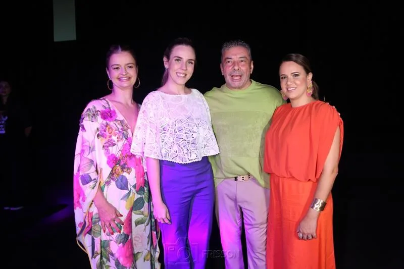 Ivana Guerra, Jade Romero, Claudio Silveira e Camila Lima