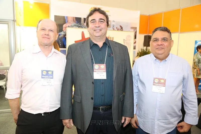 Christopher Cobb, Manuel Furtado e Diogo Lustosa