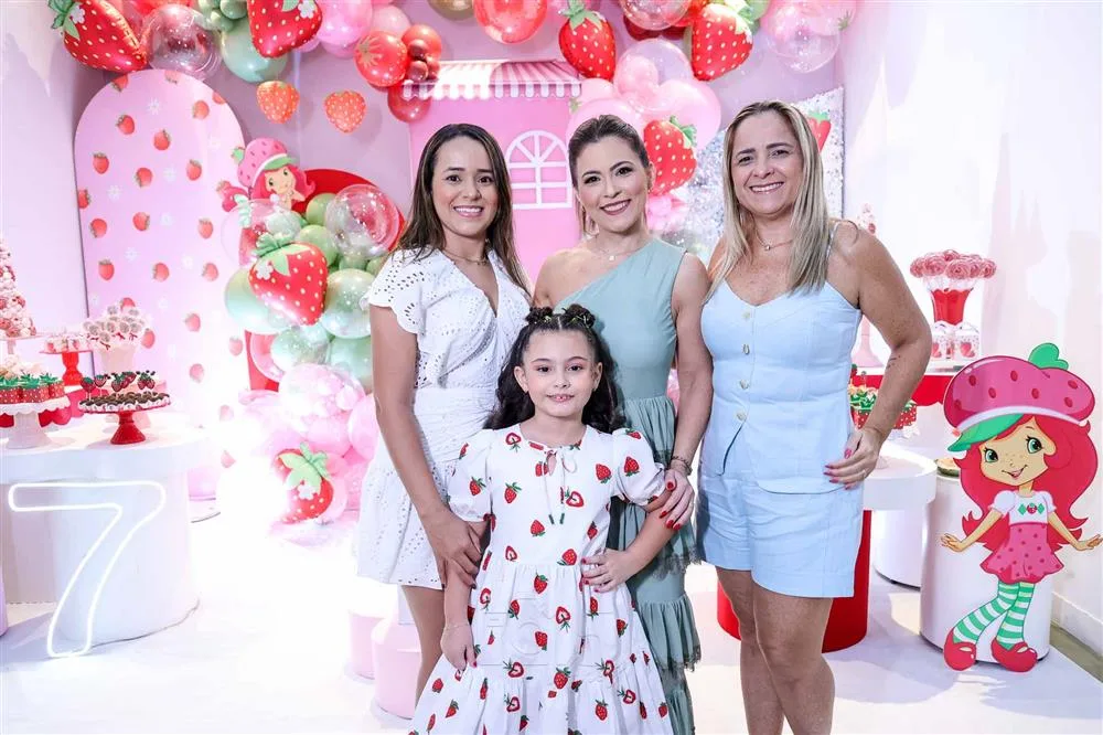 Aline Rodrigues, Lis, Carol Assunção e Jocy Jinkings