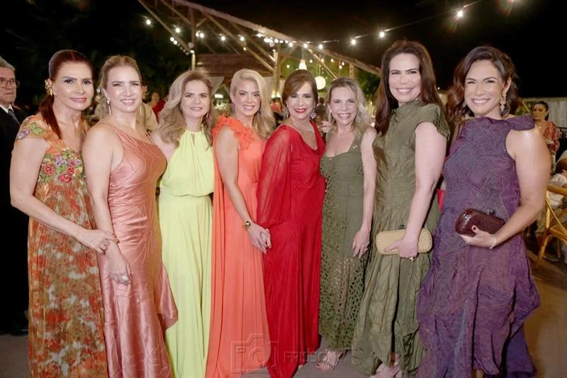 Lorena Pouchain, Karmilse Marinho, Germana Wanderley, Letícia Studart, Martinha Assunção, Lilian Porto, Andrea Rios e Ana Virgínia Martins