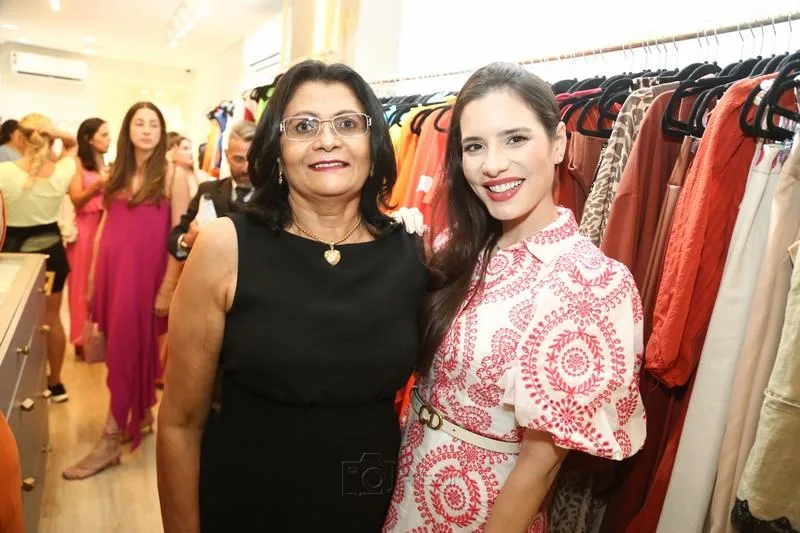 Antônia Bernardo e Sarah Torquato