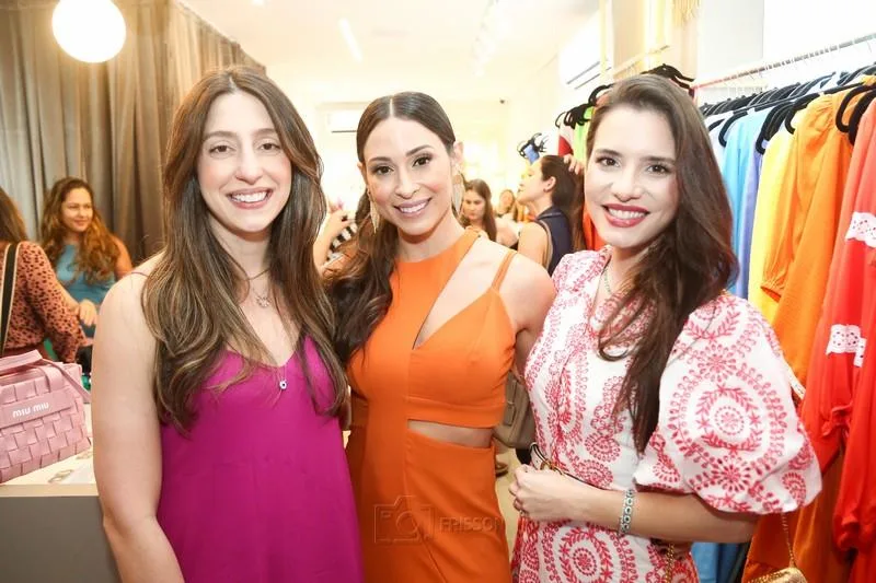 Bárbara Saunders, Brenda Bernardo e Sarah Torquato