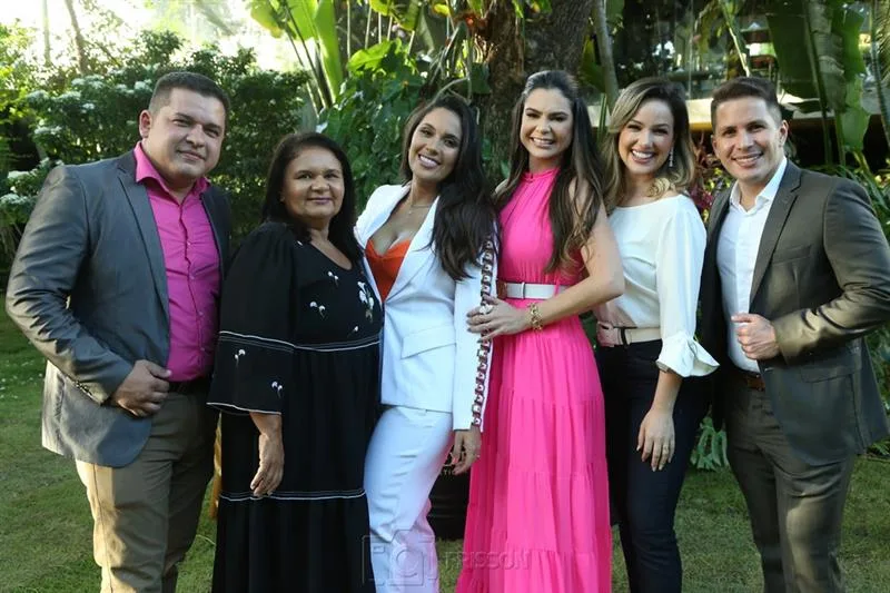 Carlos Sales, Joselma, Janaina Oliveira, Desirre Cavalcante, Lorrane Cabral e Thales Damasceno