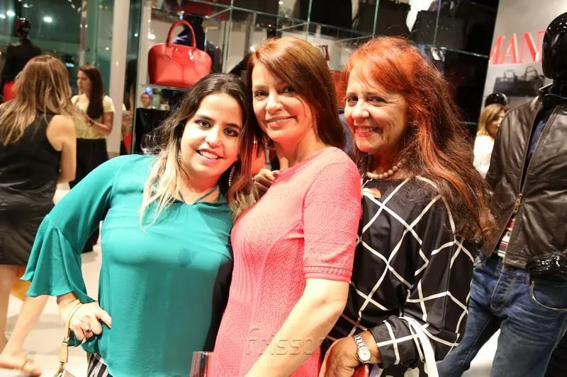 Camila, Suzane Farias e Fátima Duarte