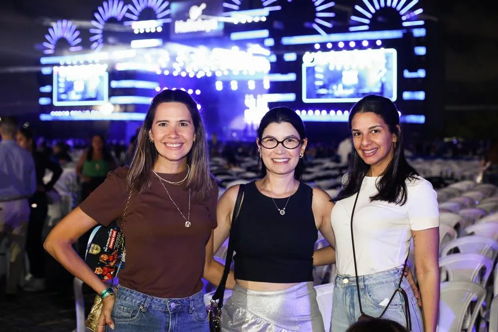 Déborah Pinheiro, Erika Simões e Tatiana Mendes