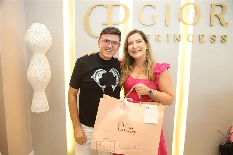 Alceu Luz e Bruna Meireles