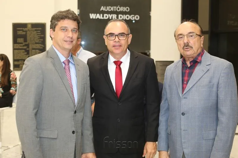 André Siqueira, Elano Guilherme e Carlúcio Pereira