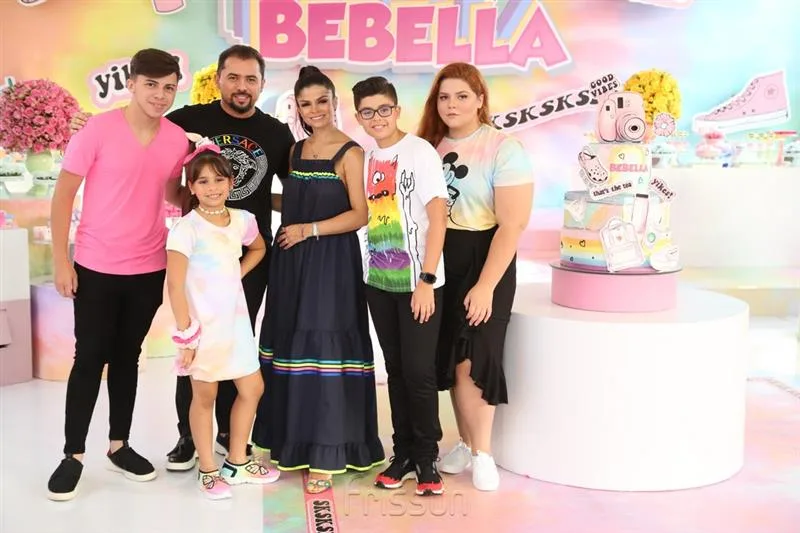 Adryan Alexandre, Isabella, Xand, Isabelle, Enzo Temóteo e Aguida Hadassa