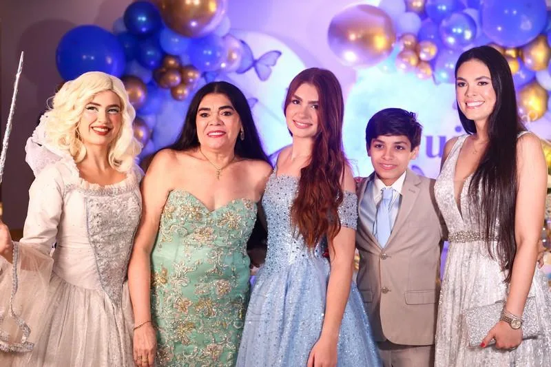 15 Anos de Luiza Melo