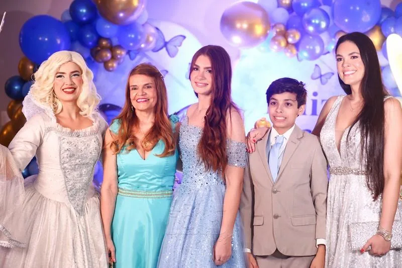 15 Anos de Luiza Melo