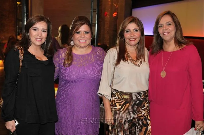 Adriana Teixeira, Silvinha Carneiro, Chrystiane Teixeira e Ailza Ventura
