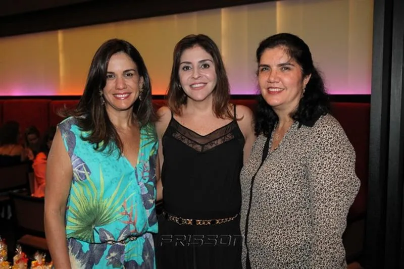 Ana Virgínia Martins, Cristiane Faria e Natasha Martins