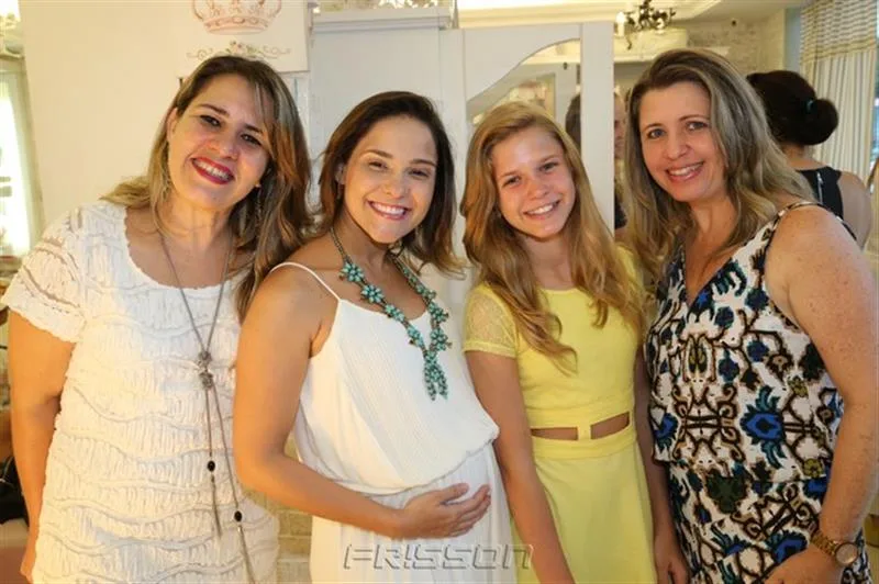 Andrea Ribeiro, Suzana Bezerra, Ana Carolina e Virginia Bessa
