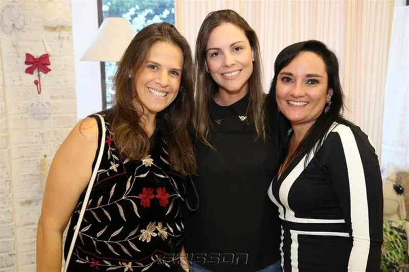 Isabela Valença, Daniella Rolim e Kelly Teixeira