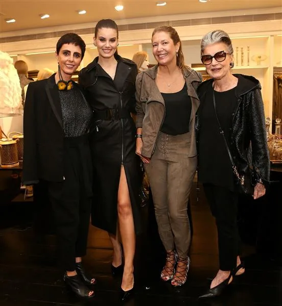 Lilian Pacce, Camila Queiroz, Donata Meirelles e Costanza Pascolato