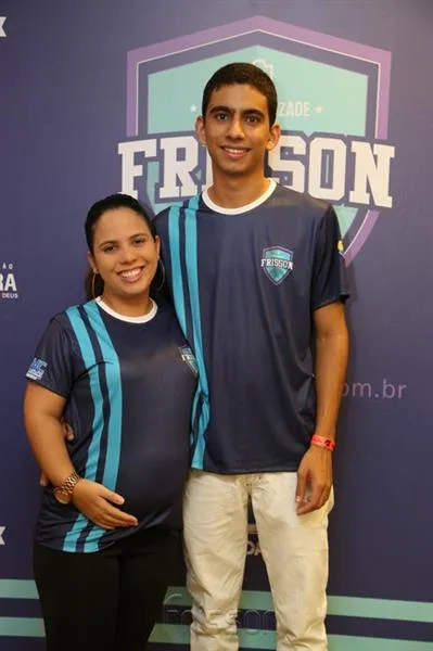 Barbara Paze e Icaro Soares