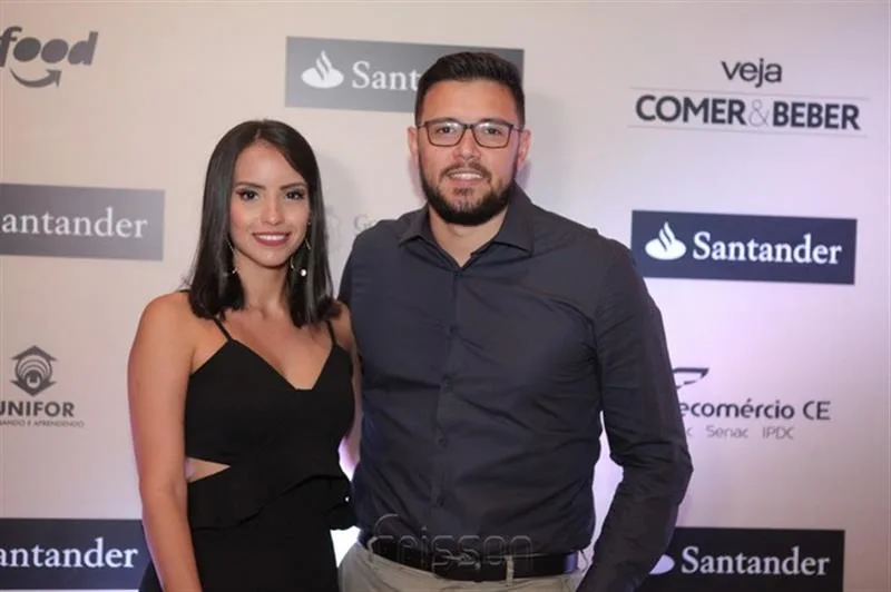 Alana Almeida e Vitor Pinheiro