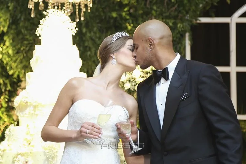 Casamento de Natasha Kryslova e Ari Ferreira