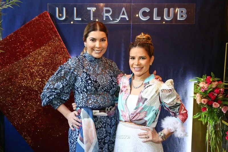 Aline Morais e Michele França