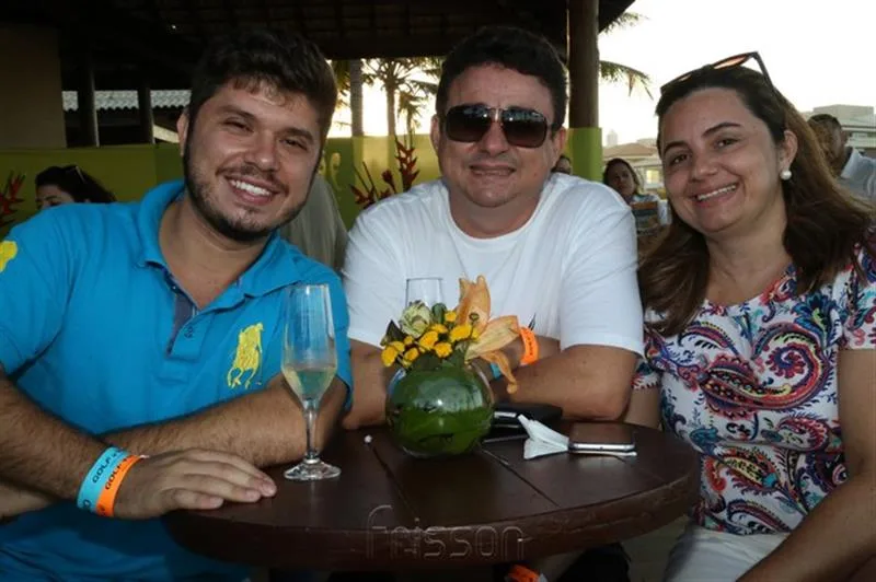Bernardo Lira, Reginaldo e Roberta Crispim