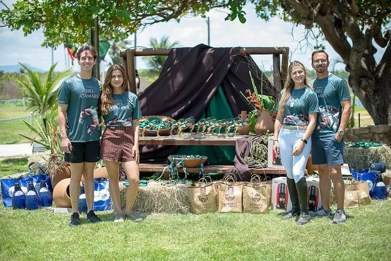Bernardo Hartmann, Saral, Victória ERel e Victor Ventorini