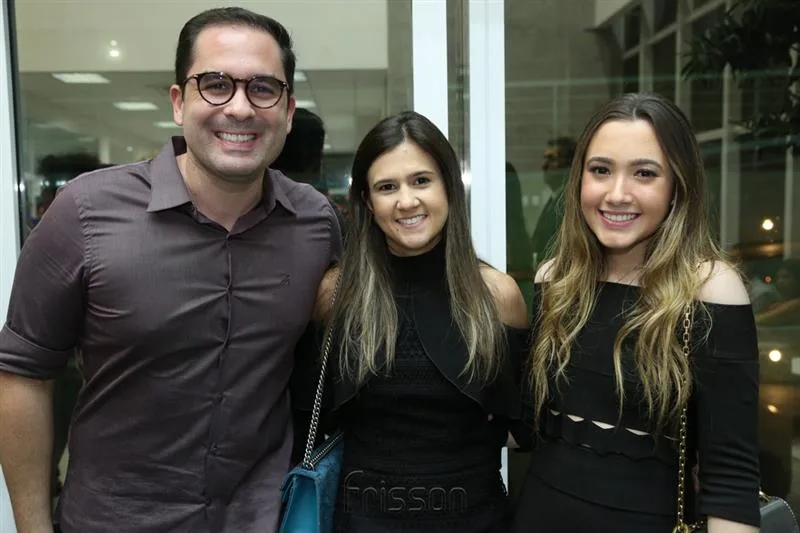 Bruno Montenegro, Nequita Romcy e Lissa Dias Branco