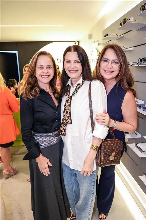 Claudiane Borges, Liliana Farias e Marcia Andrea