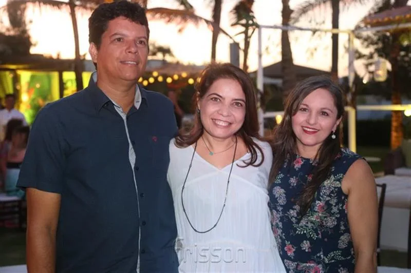 Adalberto Lima e Danielle Juiz e Suyane Viana