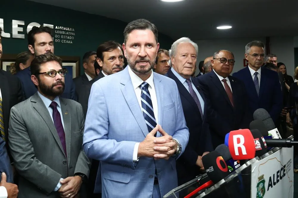 Coletiva de Imprensa