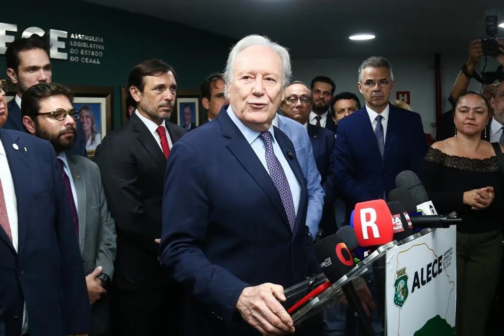 Coletiva de Imprensa