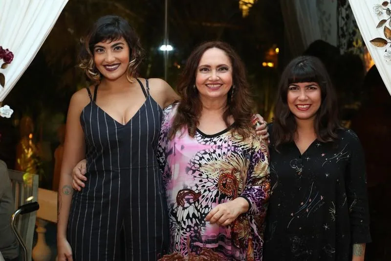 Clara e Lila Dourado e Lia Baquit