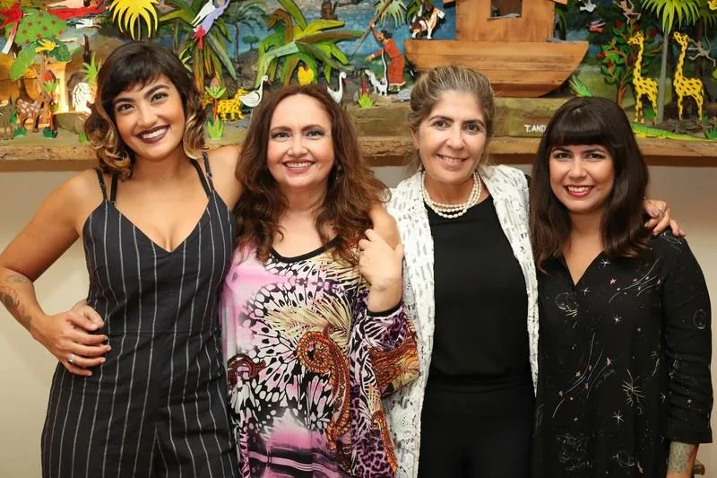 Clara e Lila Dourado, Ieda e Lia Baquit