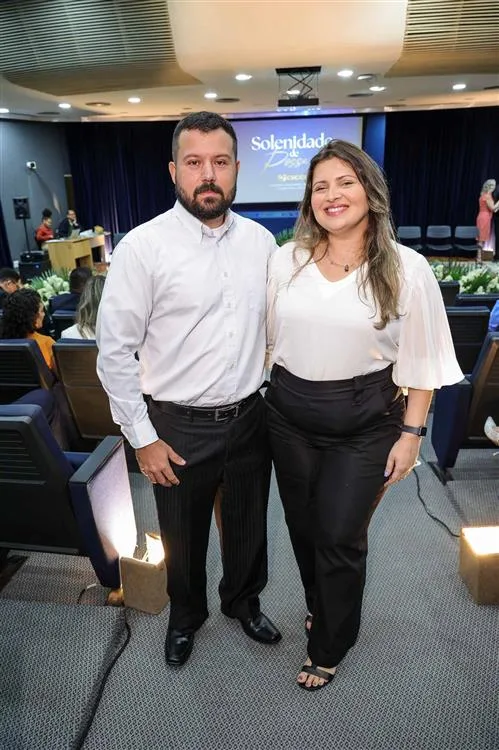 Felipe Figueiredo e Aline Lima