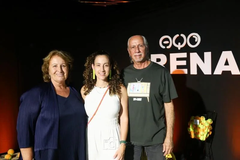Annette, Sasha Reeves e Marcos Castro