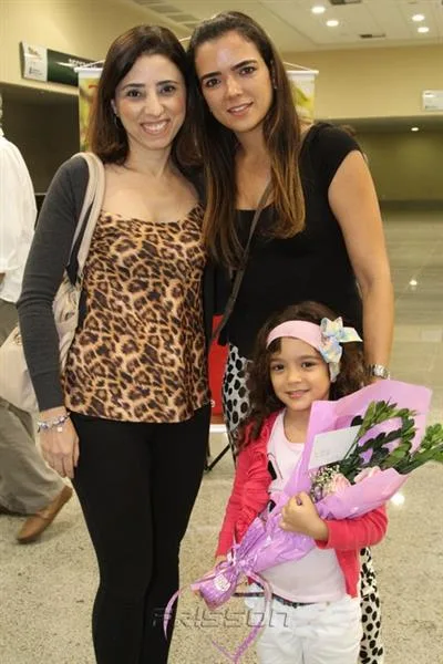 Debora Morais, Mariana Bandeira e Letícia Soares