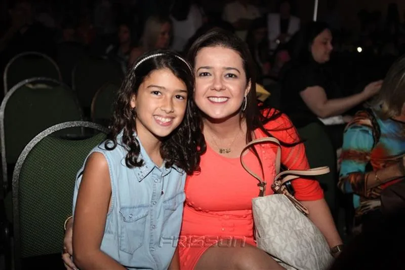 Eduarda e Karina Rebouças