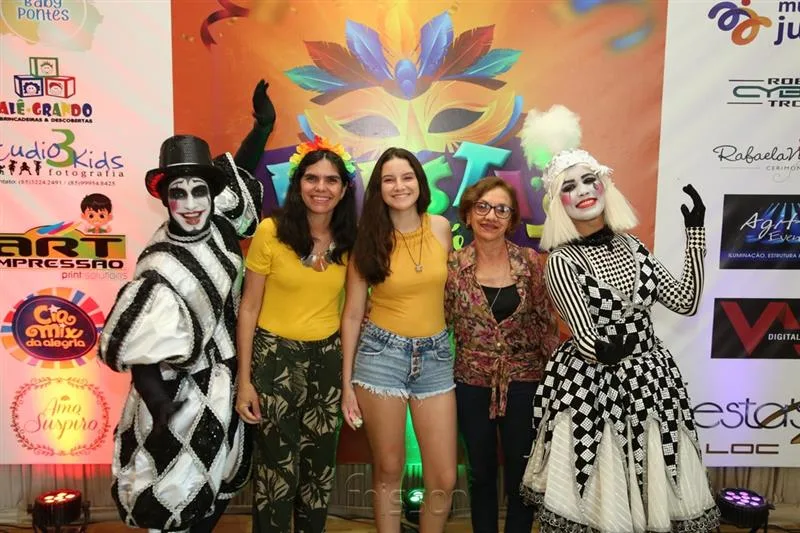 Andrea, Odeth e Marcela Dias