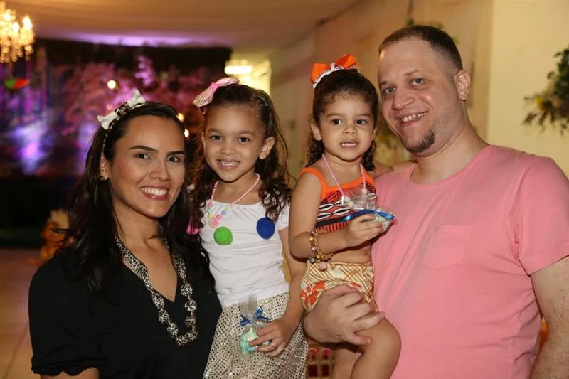 Camilla Moura, Maria Fernanda, Maria Clara e Arão Ribeiro
