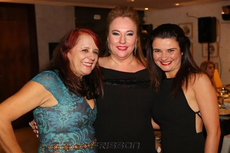 Fátima Duarte, Luiziane Cavalcante e Lara Sisnando