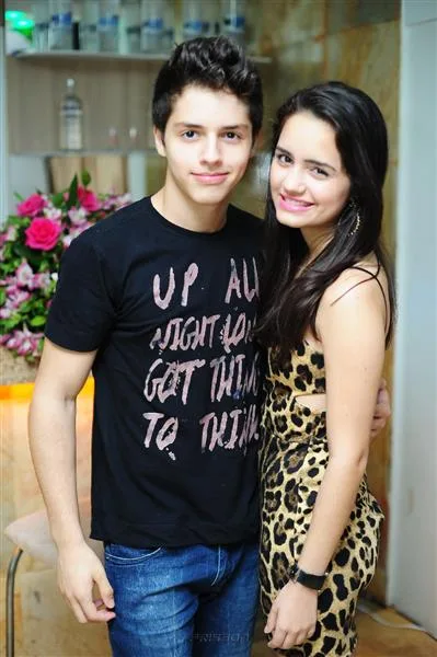 Davi e Beatriz Camelo