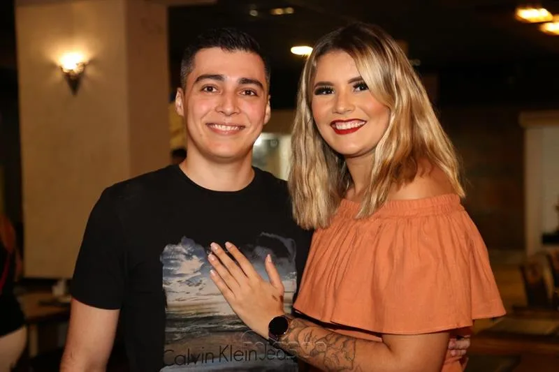 Leonan Vasconcelos e Samila Almeida