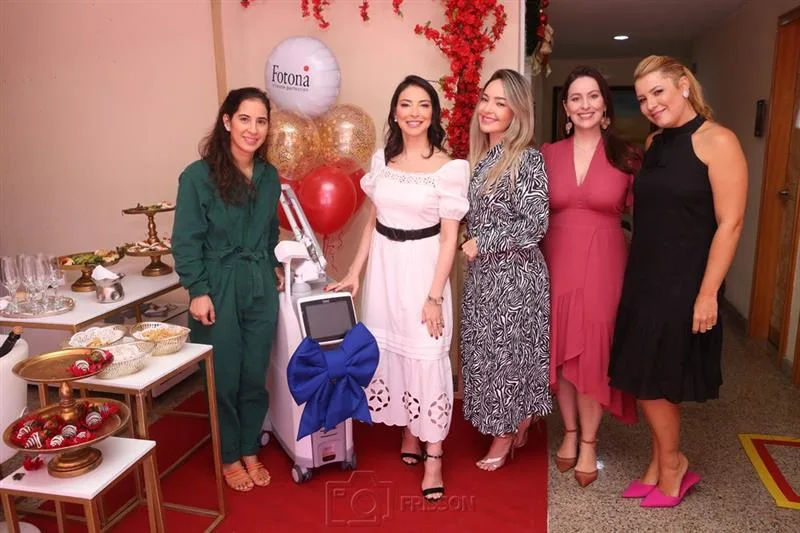 Caroline Ximenes, Lia Albuquerque, Marília Viana, Raquel Sucupira e Natália Varela